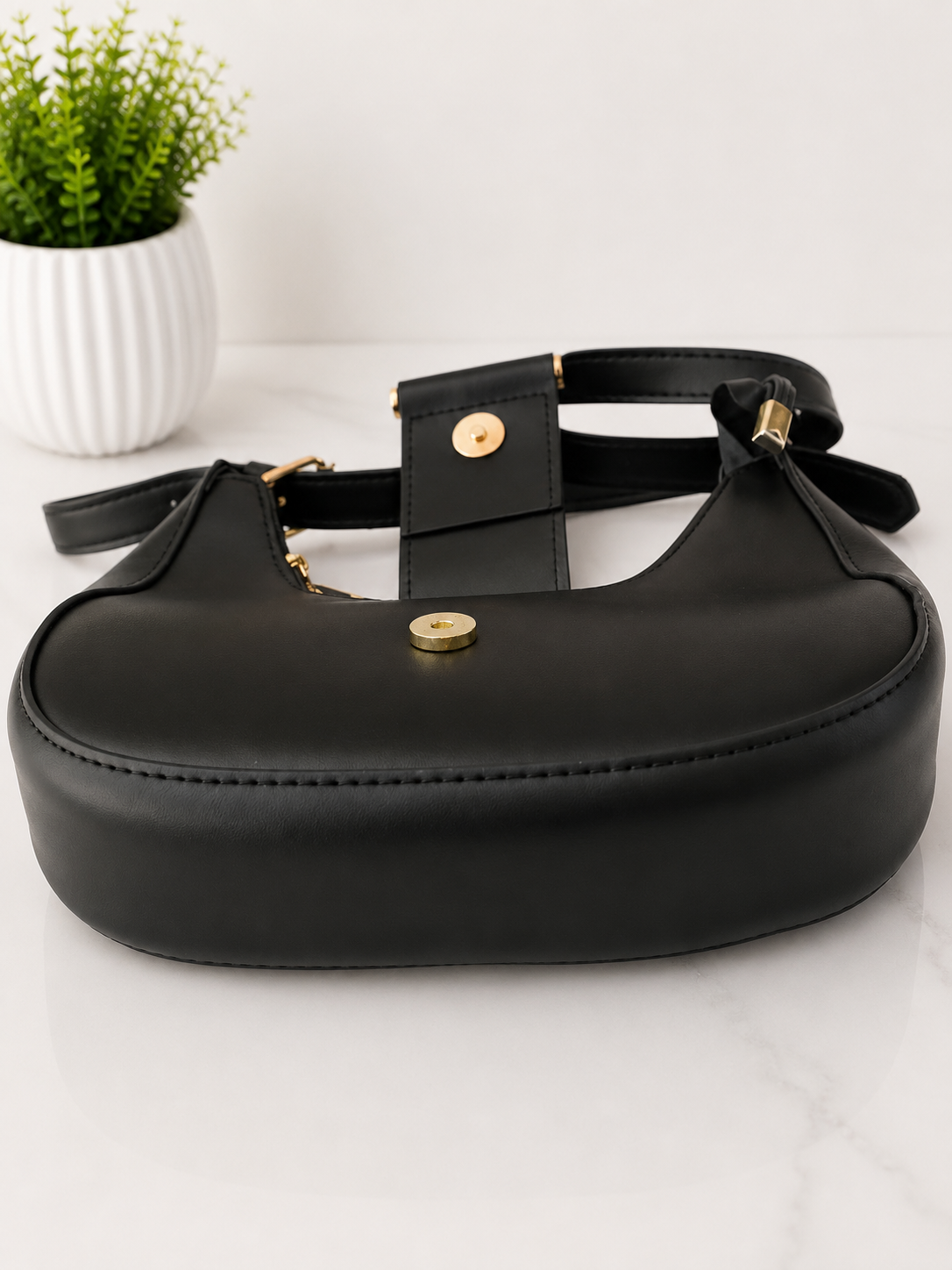 Elegant Black Crescent Shoulder Bag for Women