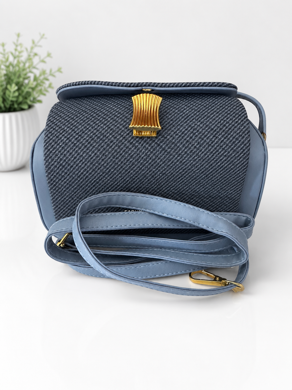 Elegant Textured Leather-Look Top Handle Crossbody Handbag